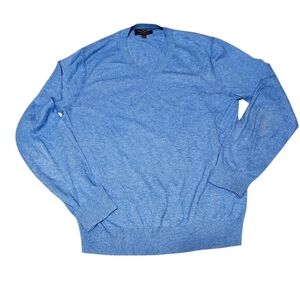 Banana Republic Factory 100% cotton heather blue V-neck sweater‎ men's medium